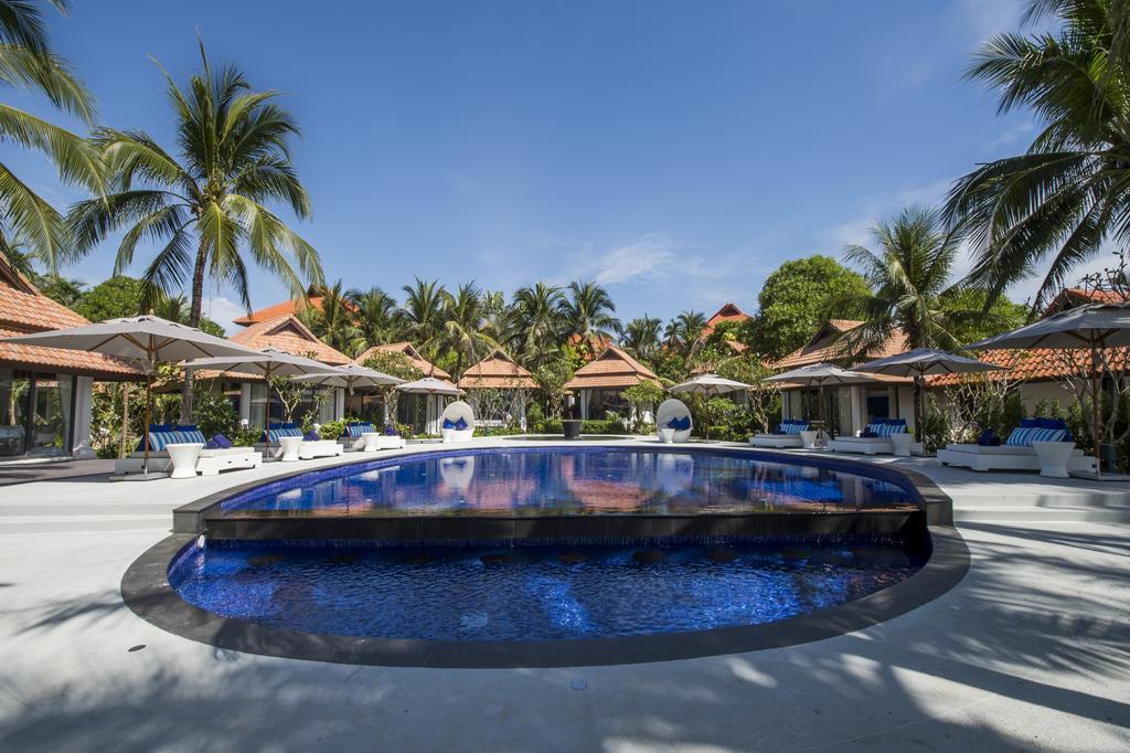 Akyra Beach Resort Phuket Phang Nga Exterior photo