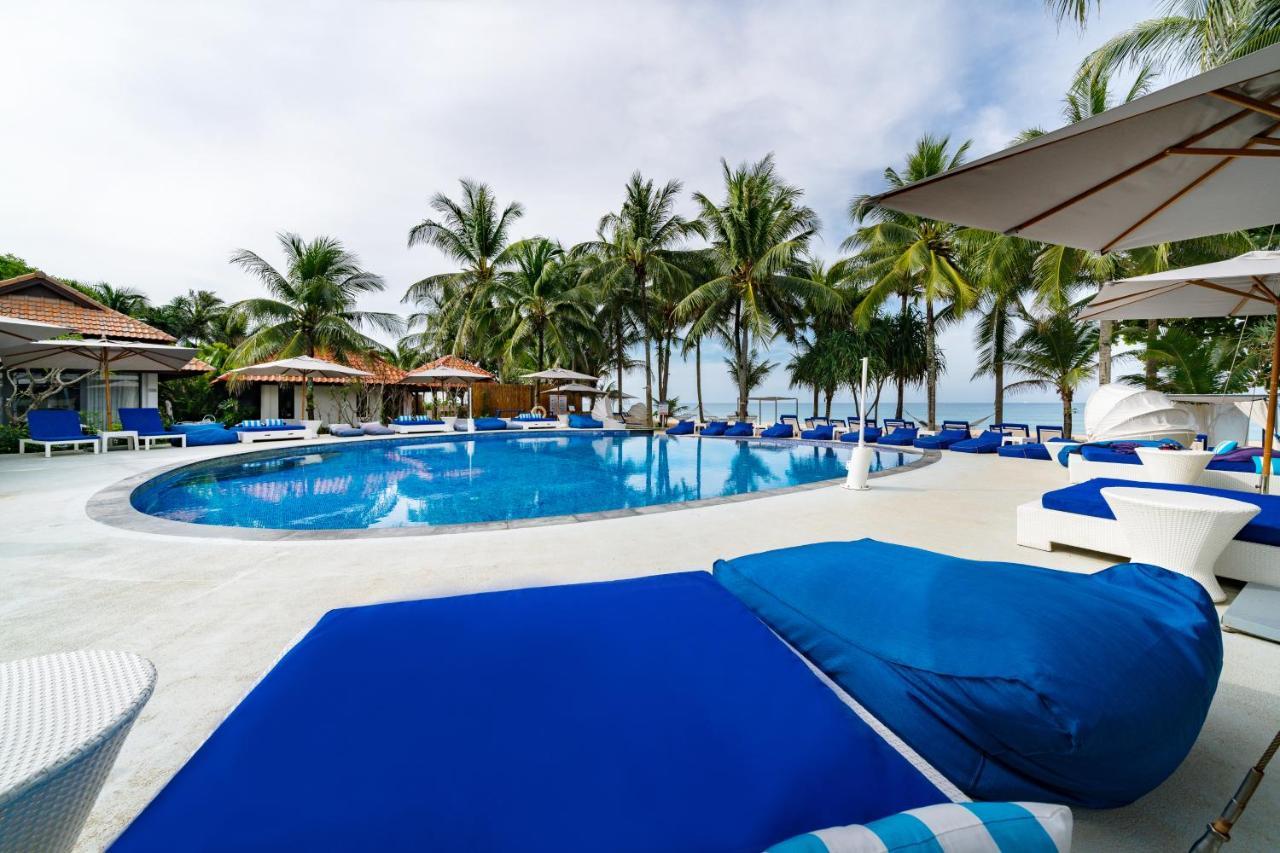 Akyra Beach Resort Phuket Phang Nga Exterior photo