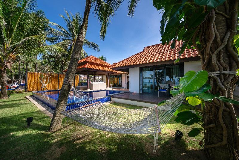 Akyra Beach Resort Phuket Phang Nga Exterior photo